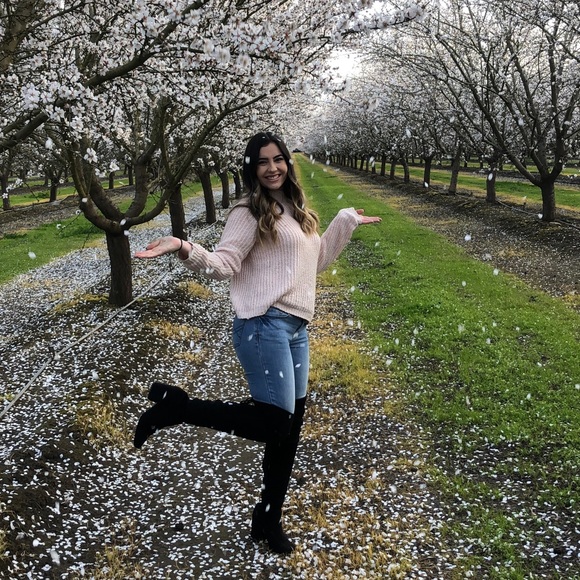 Black high heeled over the knee boots - Picture 4 of 6